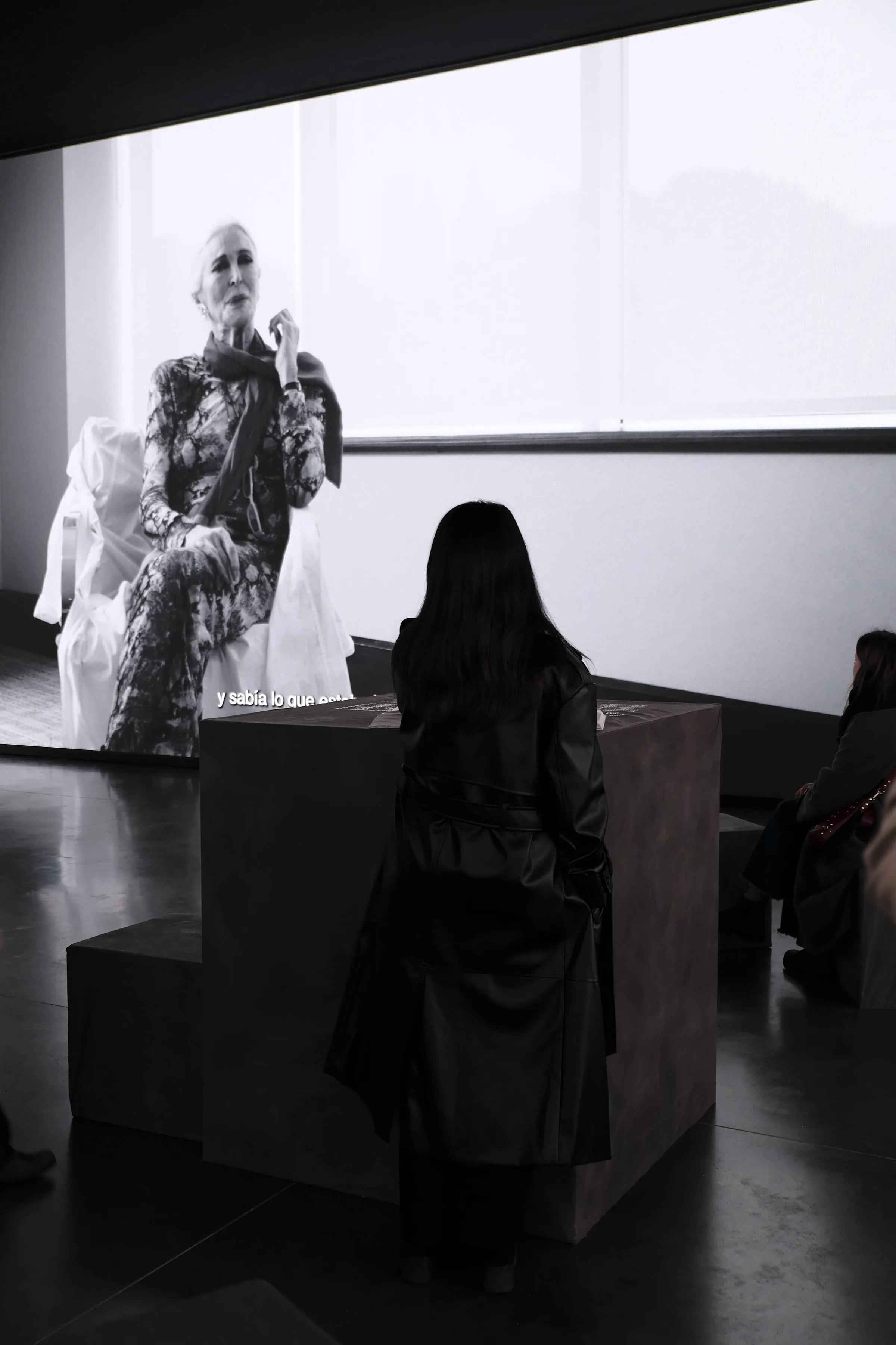 Galería, medianoche